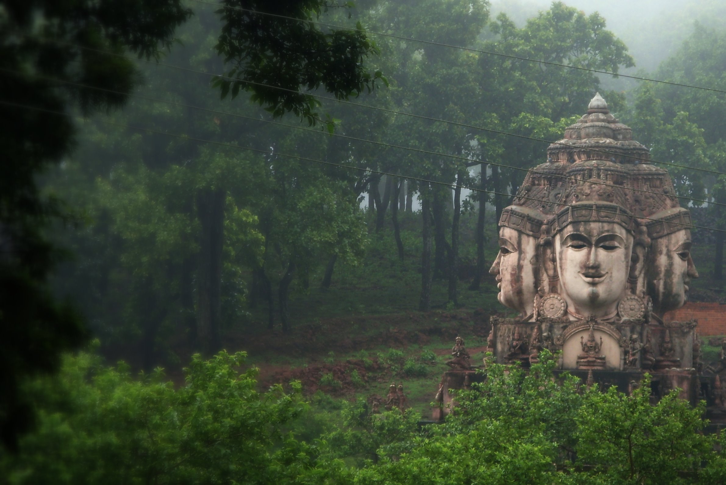 Hindu_temple_Amarkantak_Madhya_Pradesh_India